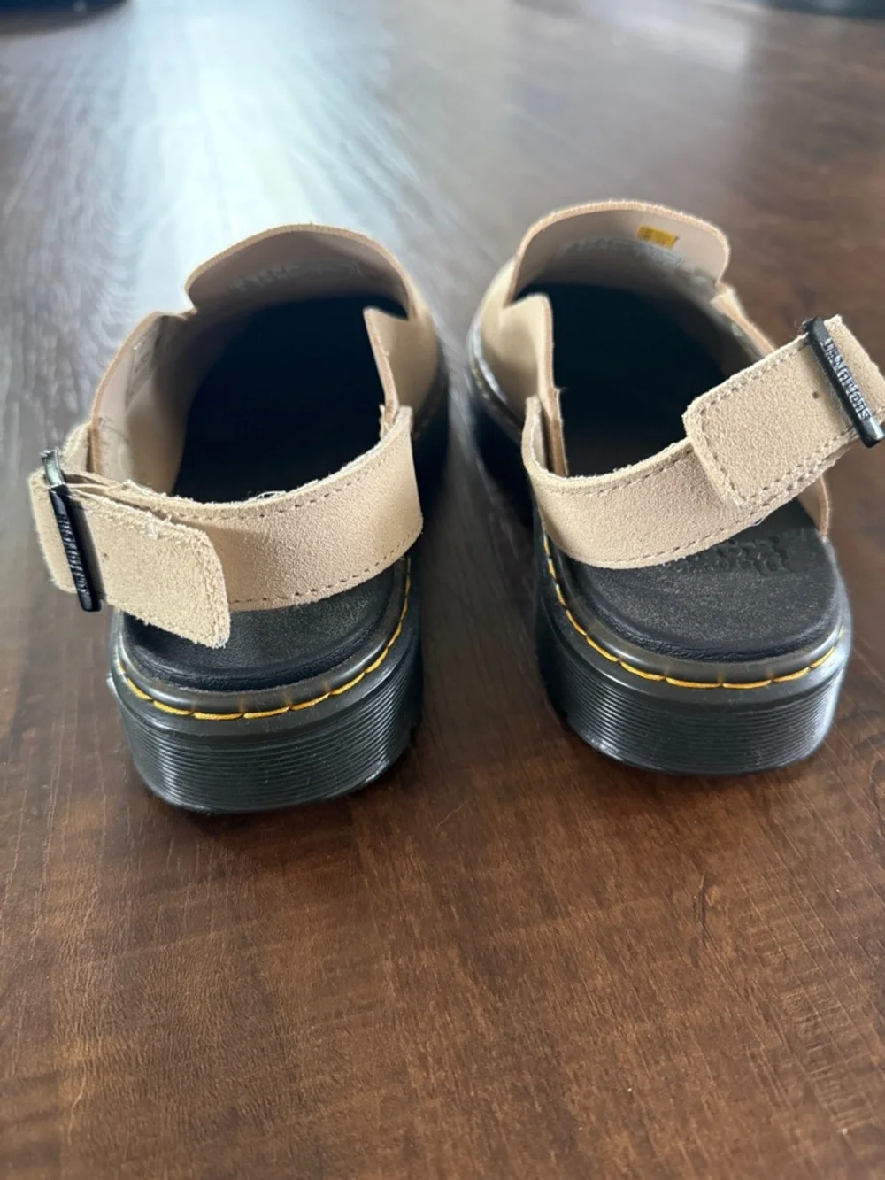 Women’s Doc Marten Carlson Suede Mule - Picture 3 of 3